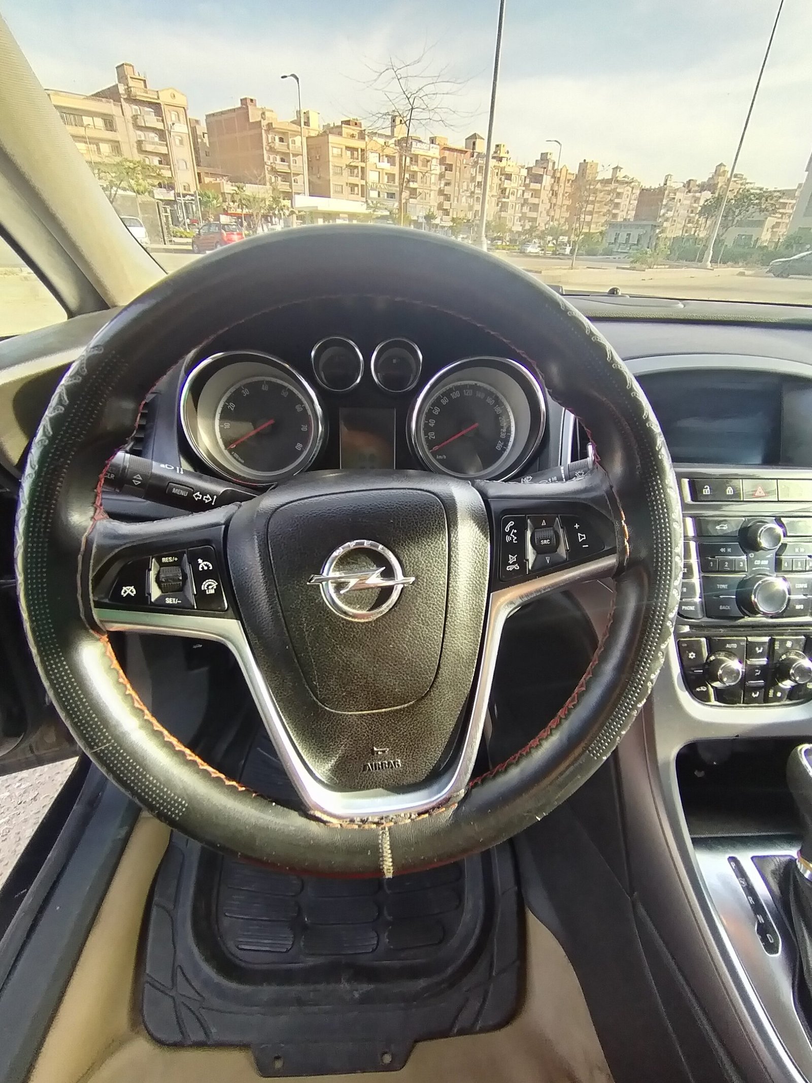 عربيه اوبيل استرا 2020